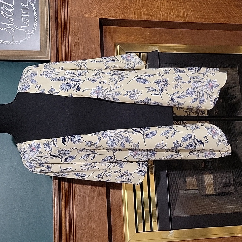 Women's Floral Casual Open Front Kimono Cardigan Cover Up Size Small